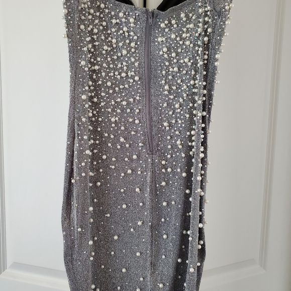 Ladies Party Dress - Picture 2 of 4